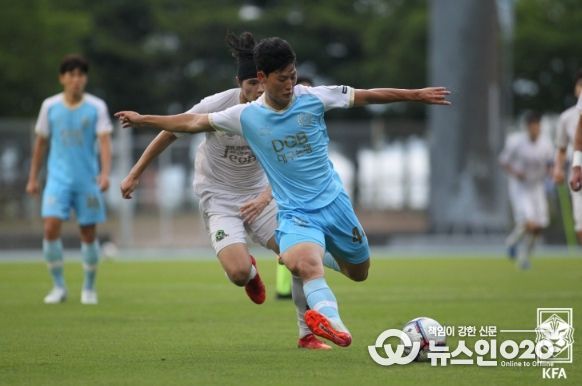 세종바네스FC전에서 멀티골을 기록한 대구FC 김리관.