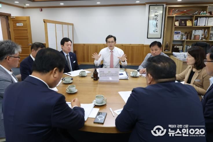 영암군, 전라남도의원과 간담회 열고 역점시책 공유