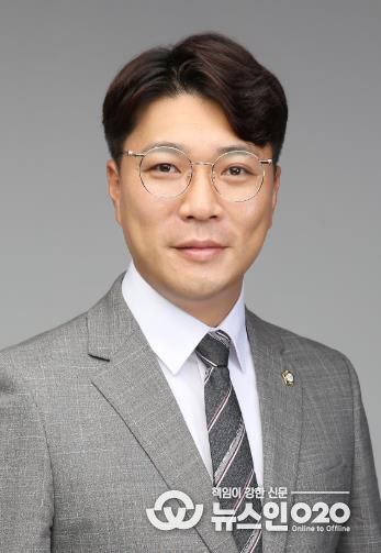 목포시의회 유창훈 의원 ‘2025 지방자치 의정대상’수상