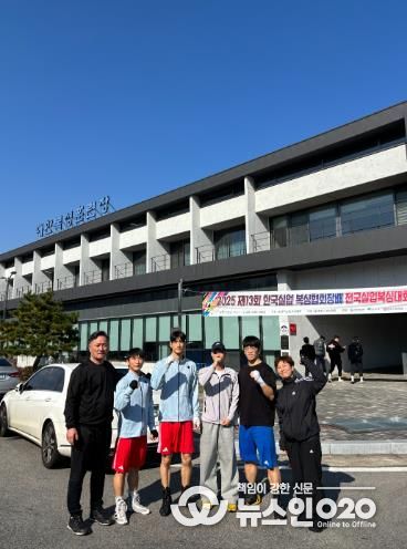 화순군청 복싱부(왼쪽부터 박구감독님,서동근선수, 국승준선수, 성현태선수, 선현욱선수, 박지선코치)