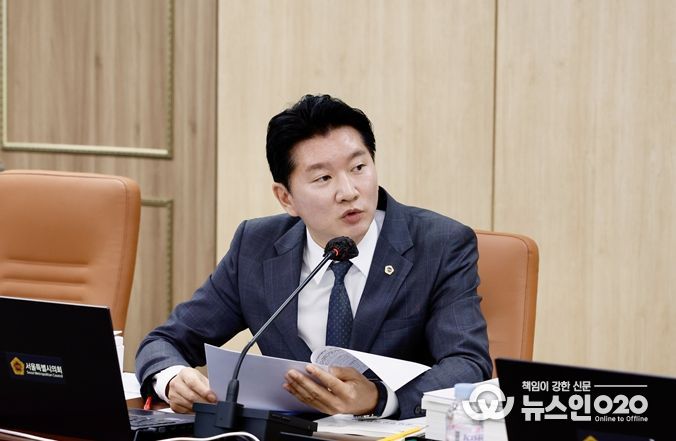 발언하는 최진혁 의원