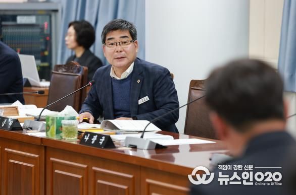 박종원 의원 도민안전실 소관 행정사무감사 발언사진