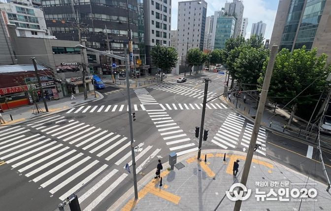 서울영동초 인근 교차로(당산동아아파트 교차로) 개선 후