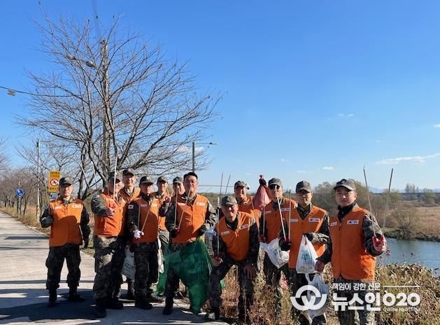 평택시, 해군 제2함대 2훈련전대 해상훈련대 안성천 정화 활동