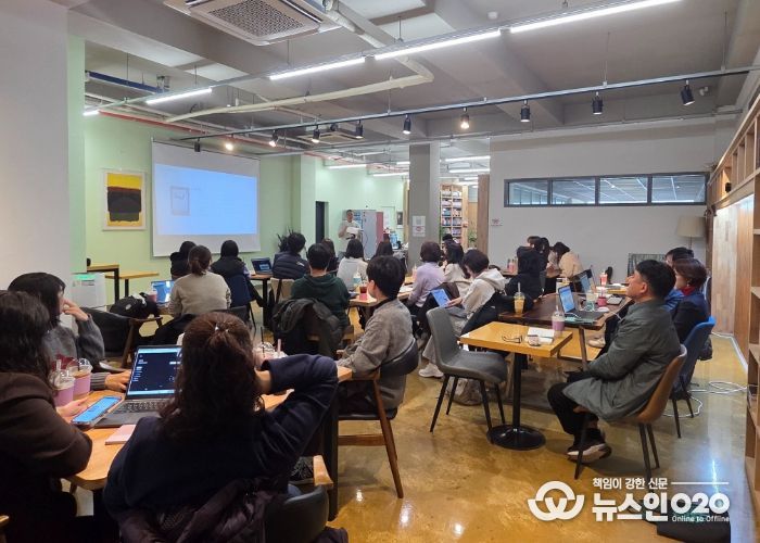 파주교육지원청,‘책·길·꿈·숲 디지털기반 학생 책쓰기 역량강화’연수 운영