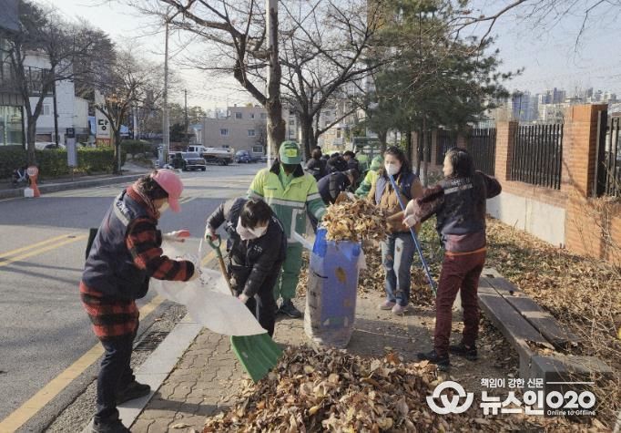 수원시 장안구 파장동, 가을철 낙엽 집중지역 합동정비 실시