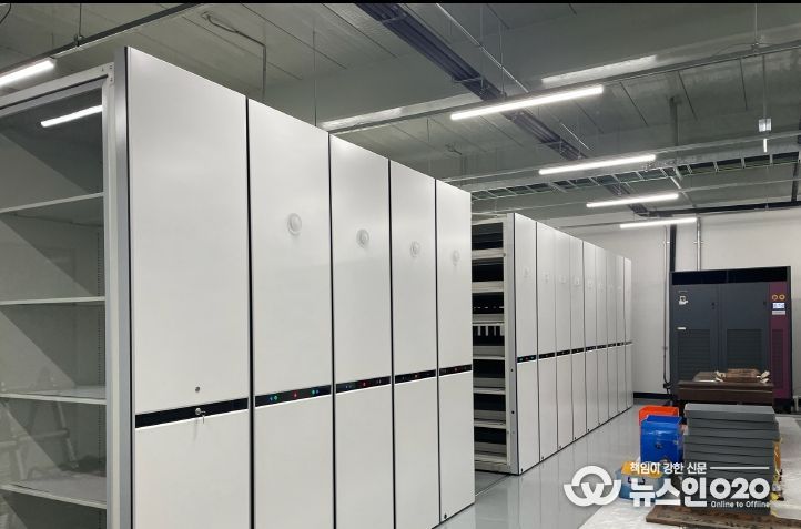 충청남도교육청기록원 개원을 위한 이동식 서가 구축