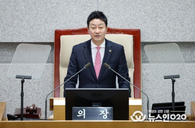 경기도의회 김진경 의장, 제388회 임시회 본회의 개