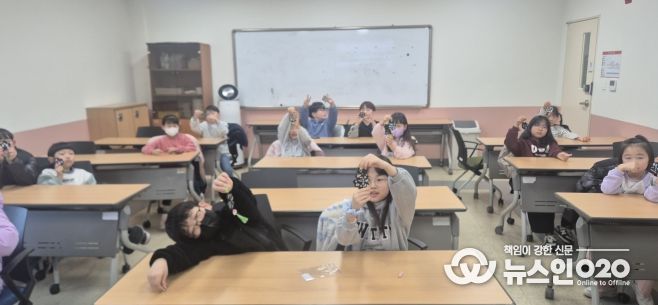 당진교육지원청당진도서관, 그림책과 함께 꼼지락!