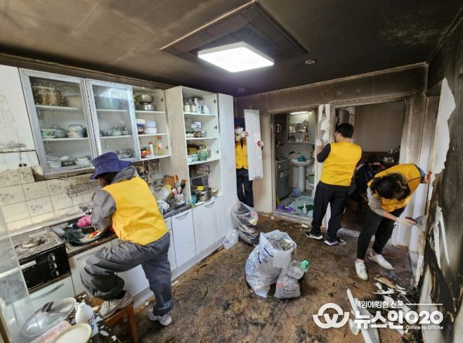 의왕시 내손1동주민센터, 안양보호관찰소와 협력해 화재 피해 가구 복구 지원