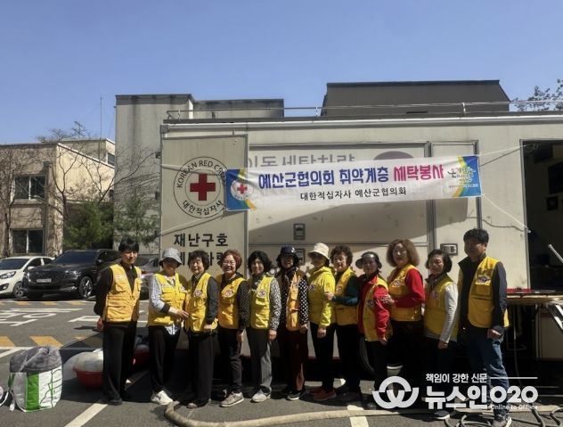 저장강박가구 청소 진행 모습